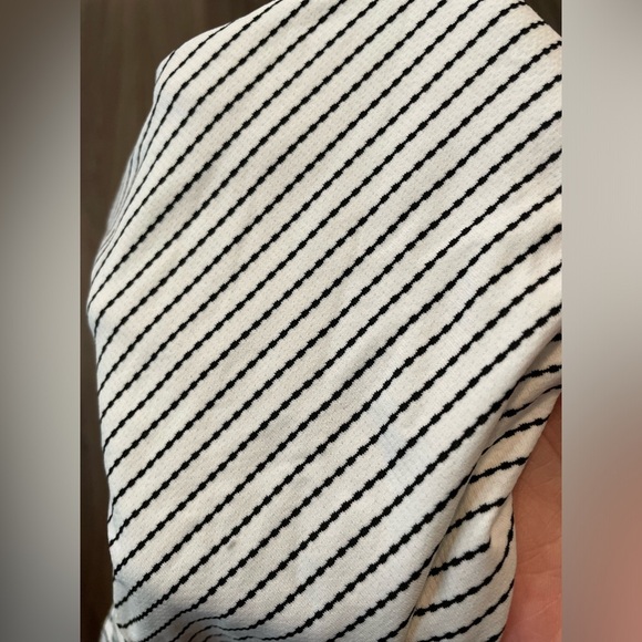 H&M Women’s Black and White Striped High-Waisted Bikini Bottom size 10 - Picture 3 of 6